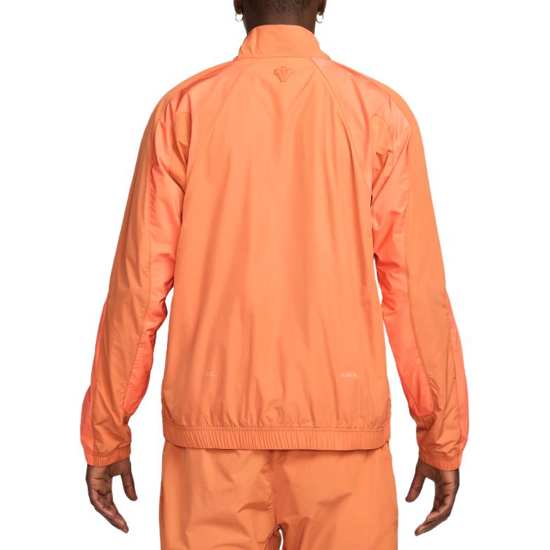 Lookbook Nike x Nocta 聯名款男女同款橘色Logo長袖拉鍊外套 FN7666-808
