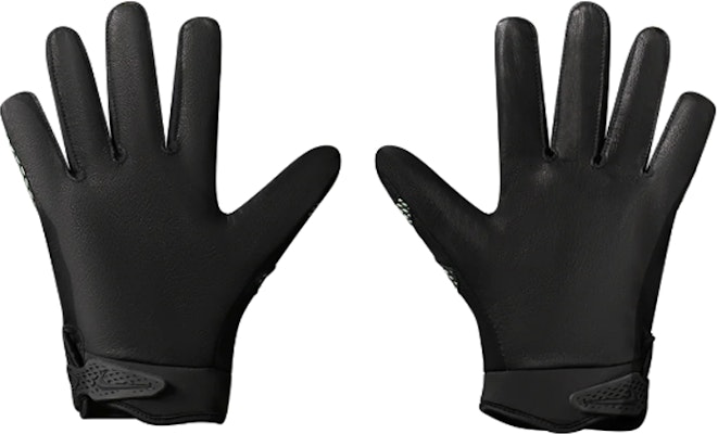 Nike x Nocta L’Art Glove Black Unisex Sports Gloves Leather & Pattern Design. BQ0000-000 Lookbook Nike x Nocta L’Art Glove Black Unisex Sports Gloves Leather & Pattern Design. BQ0000-000