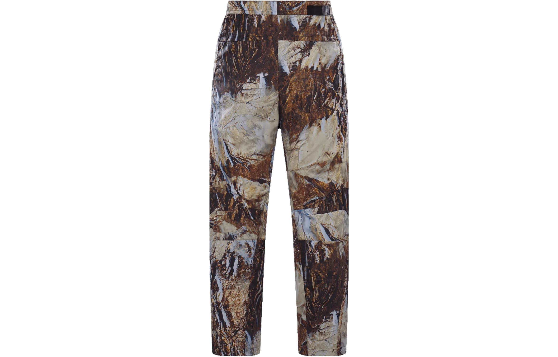 Lookbook ナイキ x NOCTA マウンテンヴィンテージストレートトラックパンツ ユニセックス マルチカラー。 FB1796-902