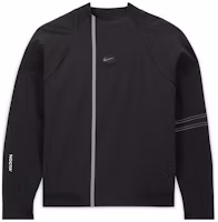 Lookbook Nike x NOCTA SS23 遠方致意黑色復古運動標誌長袖T恤 男女款 DV3632-010