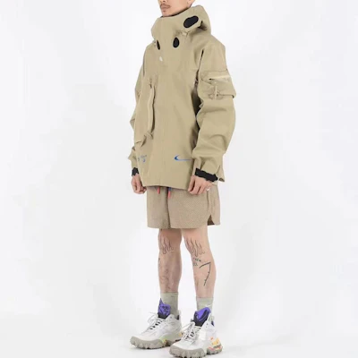 Nike x Off-White Jaket Softshell Hoodie Logo Cetak Khaki Kolaborasi Unisex DQ6457-247 Details for Nike x Off-White Jaket Softshell Hoodie Logo Cetak Khaki Kolaborasi Unisex DQ6457-247