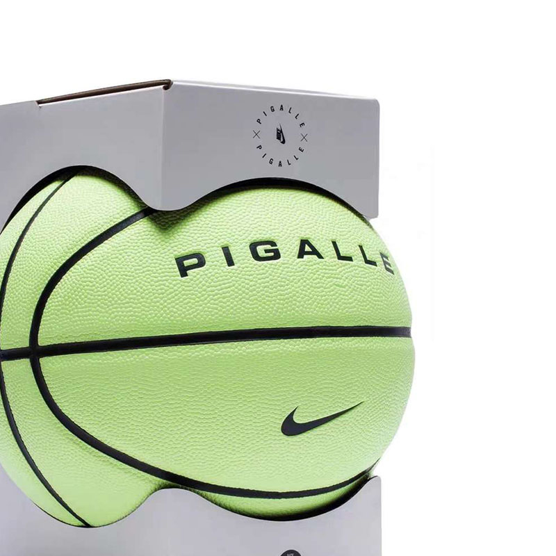 Shop Nike x Pigalle 室內外籃球鞋 綠色款 bb0736-059