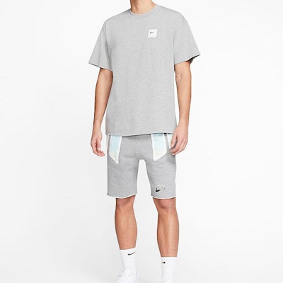 Nike x Pigalle T-Shirt Dark Grey Heather/Sail Lookbook Nike x Pigalle T-Shirt Dark Grey Heather/Sail