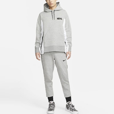 ナイキ x サカイ グレー ニット ジョガーパンツ レトロ サイドストライプ トラウザーズ CW2187-063 Purchase ナイキ x サカイ グレー ニット ジョガーパンツ レトロ サイドストライプ トラウザーズ CW2187-063
