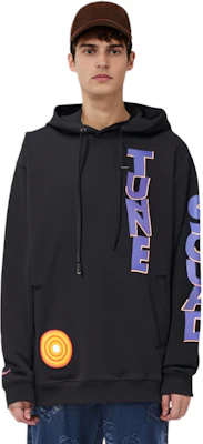 Nike x Space Jam: A New Legacy LeBron "Tune Squad" Graphic Sweatshirt Black Mens DJ3900-010 Sizing Nike x Space Jam: A New Legacy LeBron "Tune Squad" Graphic Sweatshirt Black Mens DJ3900-010
