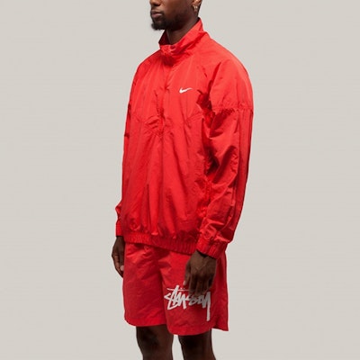 Nike x Stüssy Windrunner Jacket Habanero Red Lookbook Nike x Stüssy Windrunner Jacket Habanero Red
