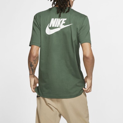 Nike x Stranger Things Hawkins High Tee Green Shop Nike x Stranger Things Hawkins High Tee Green