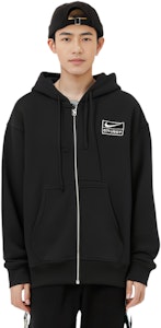 Nike x Stussy FW23 連帽拉鍊外套 黑色 男女同款 亞洲限定款 帶抽繩。 FJ9176-010 Shop Nike x Stussy FW23 連帽拉鍊外套 黑色 男女同款 亞洲限定款 帶抽繩。 FJ9176-010