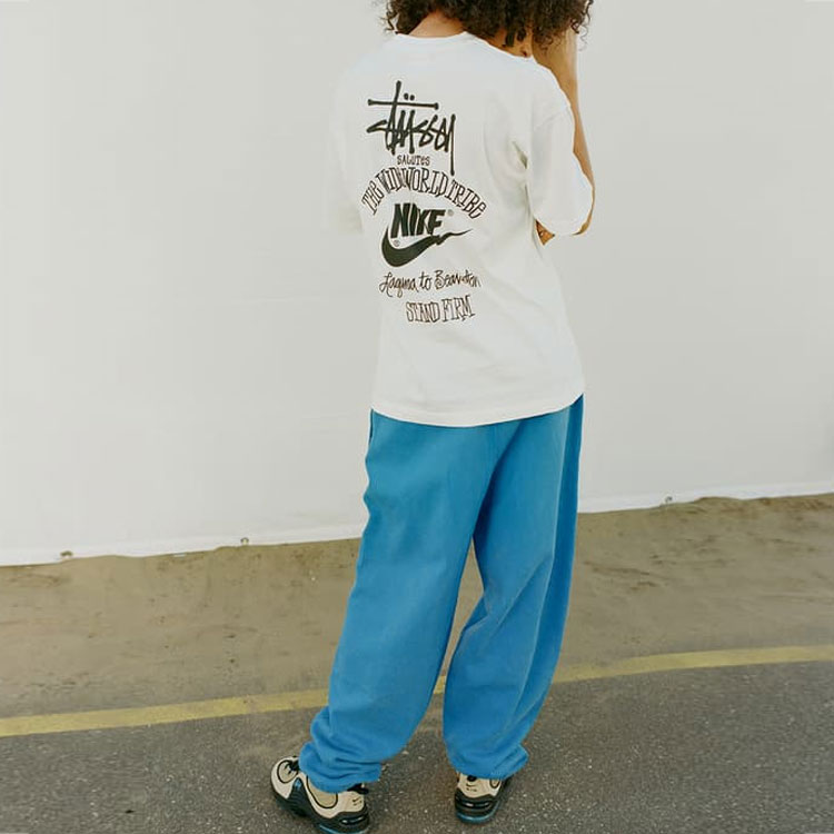 Sizing Nike x Stussy Logo Print Retro Crewneck T-Shirt White -  Style. DV1774-100