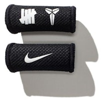 Nike x UNDEFEATED x Kobe Finger Sleeves Black Nike x UNDEFEATED x Kobe Finger Sleeves Black