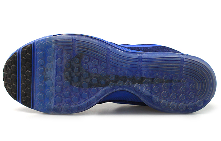 Shop Nike All Out 低筒 跑步鞋 男款 藍色