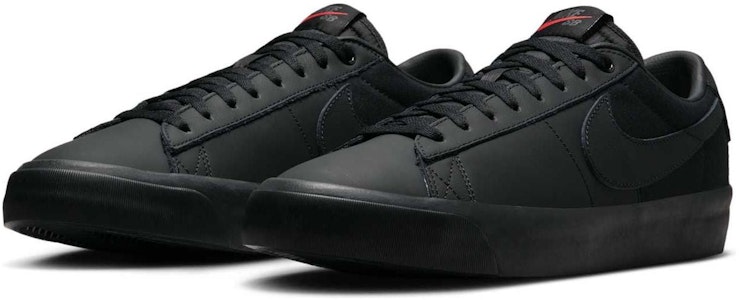 Nike Zoom Blazer Low Pro GT ISO SB ''Triple Black'' Lelaki. DR9099-001 Lookbook Nike Zoom Blazer Low Pro GT ISO SB ''Triple Black'' Lelaki. DR9099-001