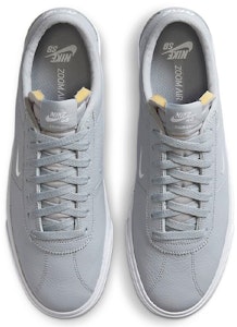 耐吉 SB Bruin Low 灰白色款 低筒滑板鞋 男女皆宜 Shop 耐吉 SB Bruin Low 灰白色款 低筒滑板鞋 男女皆宜