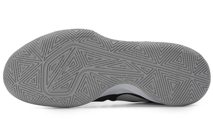 Purchase Nike Zoom Evidence 2 'Hitam Perak Metalik' 908976-001