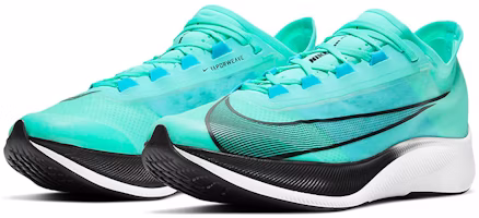 耐克Zoom Fly 3 '极光绿' AT8240-305 Lookbook 耐克Zoom Fly 3 '极光绿' AT8240-305