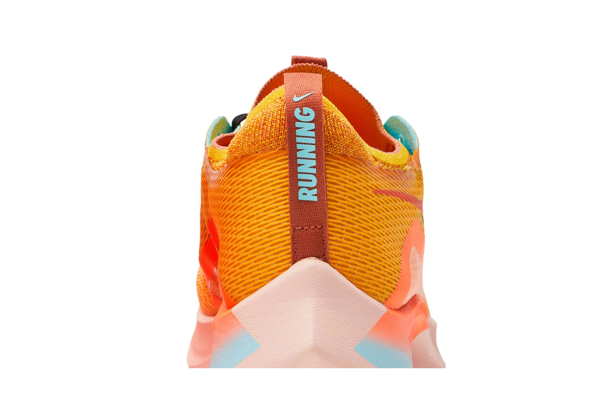 Nike Zoom Fly 4 University Gold Magma Orange DO2421-739