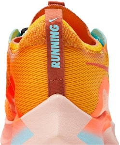 Nike Zoom Fly 4 Oro Universidad Naranja Magma DO2421-739 Sizing Nike Zoom Fly 4 Oro Universidad Naranja Magma DO2421-739
