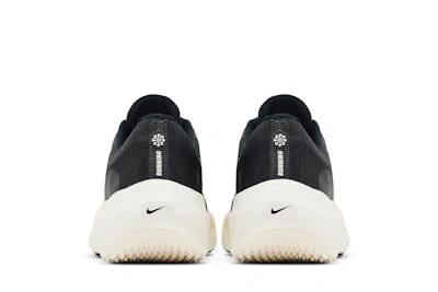 Nike Zoom Fly 5 'Black Metallic Gold Grain' DM8968-002