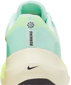 ナイキ ズーム フライ 5 "ミントフォーム" (Nike Zoom Fly 5 "Mint Form") DM8968-300 Sizing ナイキ ズーム フライ 5 "ミントフォーム" (Nike Zoom Fly 5 "Mint Form") DM8968-300