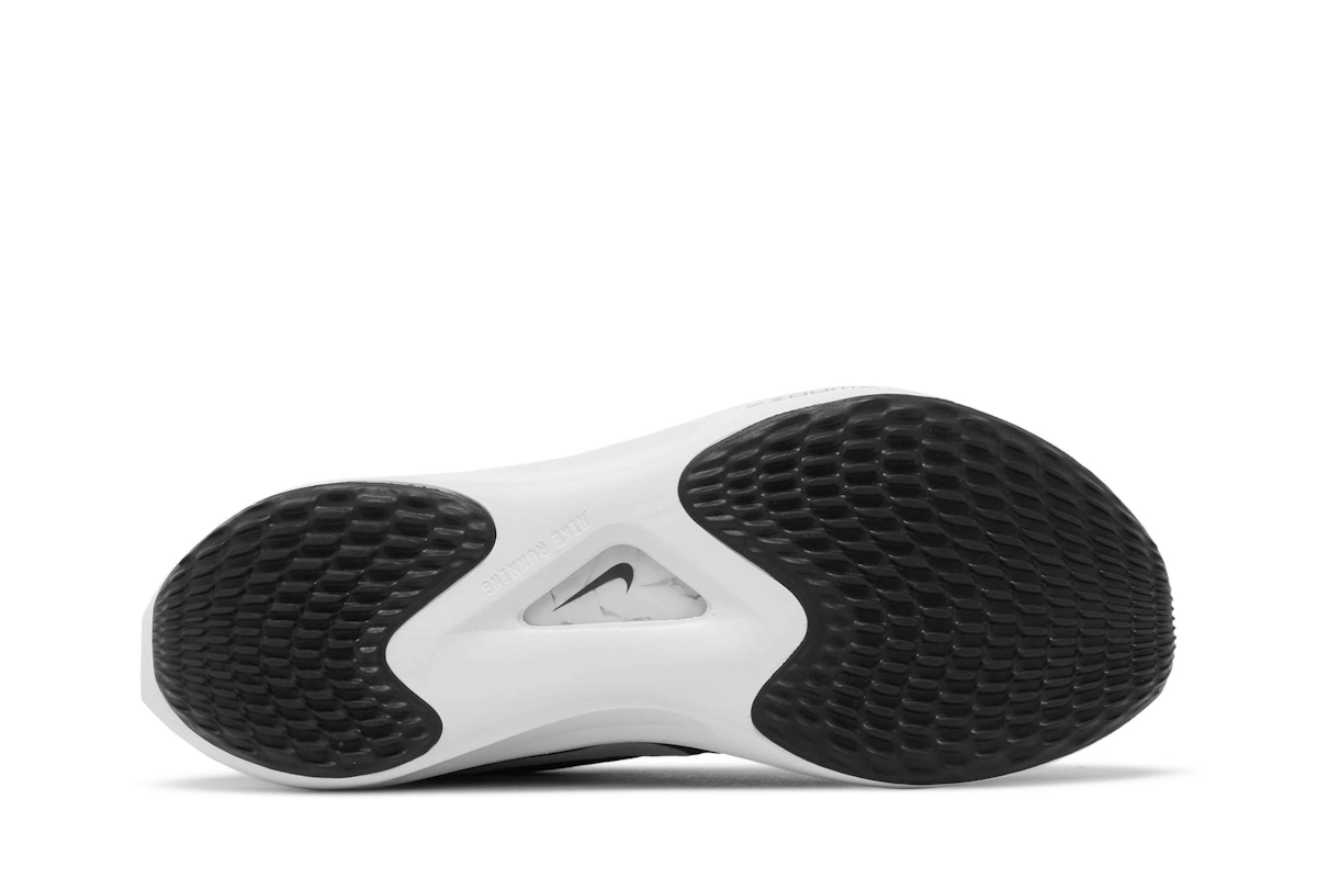 Nike Zoom Fly 5 'Olive Green' DM8968-301