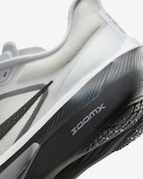 Nike Zoom Fly 6 Sepatu Lari FN8454-100 2