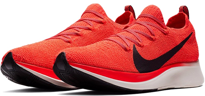 Nike Zoom Fly Flyknit 'Merah Terang' AR4561-600 Lookbook Nike Zoom Fly Flyknit 'Merah Terang' AR4561-600