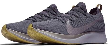 耐吉 Zoom Flyknit 灰 Lookbook 耐吉 Zoom Flyknit 灰