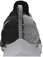 Sizing Nike Zoom Fly Flyknit ''Oreo'' Laufschuhe BV6103-001