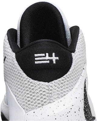 Nike Zoom Freak 1 'Oreo' BQ5422-101 Sizing Nike Zoom Freak 1 'Oreo' BQ5422-101