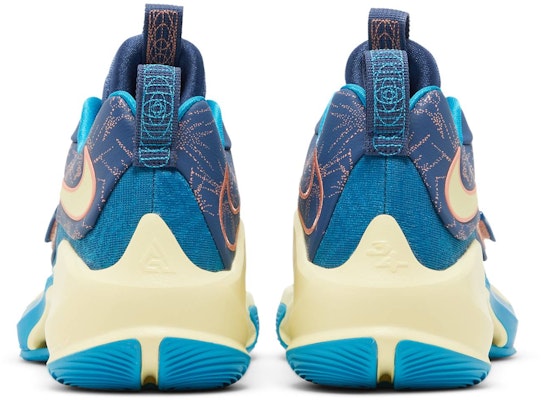 Nike Zoom Freak 3 'Valentine’s Day' DH7347-900 Details for Nike Zoom Freak 3 'Valentine’s Day' DH7347-900