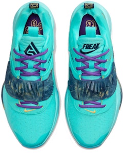 Nike Zoom Freak 3 Hijau DA0694-400 Shop Nike Zoom Freak 3 Hijau DA0694-400