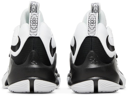 Nike Zoom Freak 3 TB '白黑' DM7378-100 Details for Nike Zoom Freak 3 TB '白黑' DM7378-100