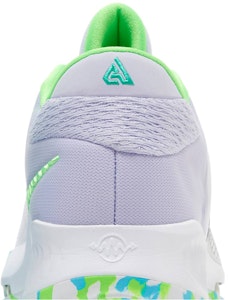 Nike Zoom Freak 4 'The Decision' Sepatu Basket DJ6149-101 Sizing Nike Zoom Freak 4 'The Decision' Sepatu Basket DJ6149-101