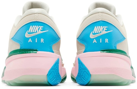 Nike Zoom Freak 5 '5 The Hard Way' Lelaki Sukan Sneakers DX4985-100/DX4996-100 Details for Nike Zoom Freak 5 '5 The Hard Way' Lelaki Sukan Sneakers DX4985-100/DX4996-100