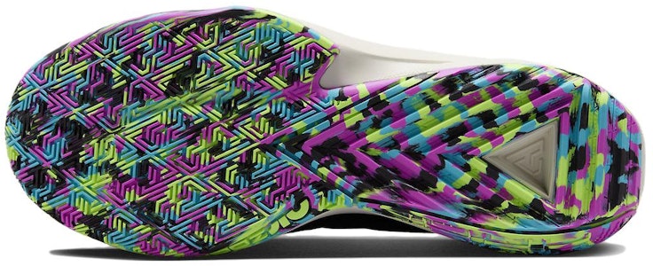 Nike Zoom Freak 5 EP 'Hecho en Sepolia' DX4985-002/DX4996-002 Details for Nike Zoom Freak 5 EP 'Hecho en Sepolia' DX4985-002/DX4996-002