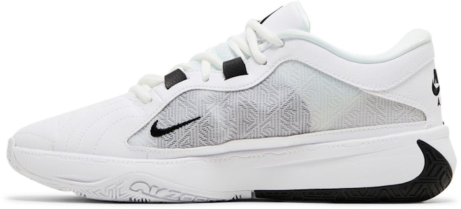 耐克Zoom Freak 5 TB '白黑' DZ2946-100 Lookbook 耐克Zoom Freak 5 TB '白黑' DZ2946-100