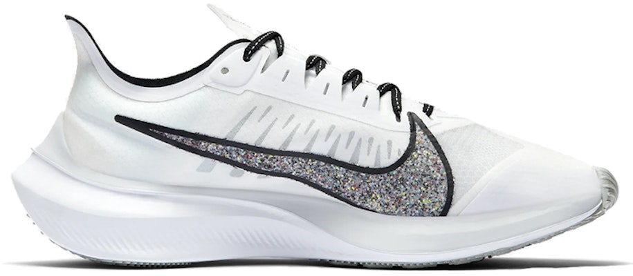 Nike Zoom Gravity 'Putih Multiwarna' BQ3202-101 Order Nike Zoom Gravity 'Putih Multiwarna' BQ3202-101