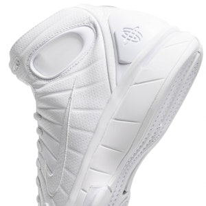 ナイキ ズーム ハラチ 2K4 フェード トゥ ブラック
(Nike Zuumu Harachi 2K4 Feeedo Tu Burakku) 869610-111 2