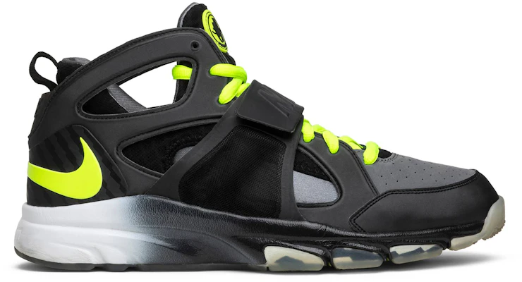 Nike huarache best sale trainer mid