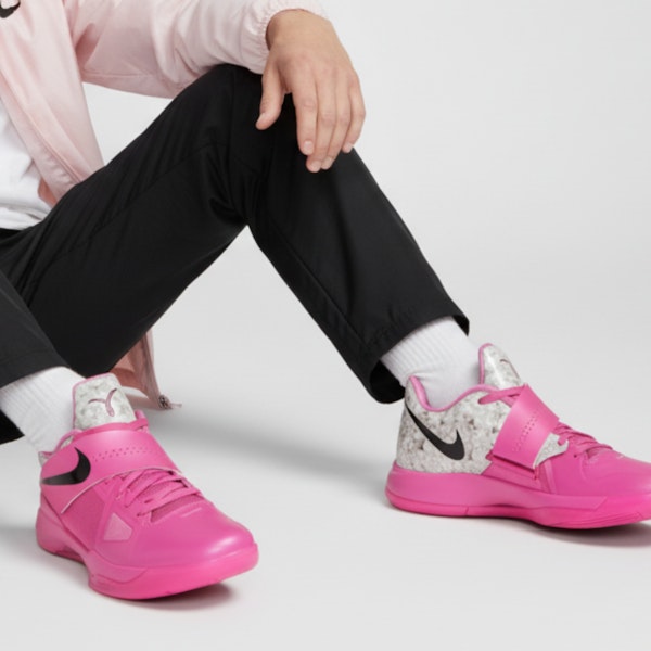 Nike Zoom KD 4 2024 'Aunt Pearl' Wanita Edisi Khas HF9098-600 Order Nike Zoom KD 4 2024 'Aunt Pearl' Wanita Edisi Khas HF9098-600