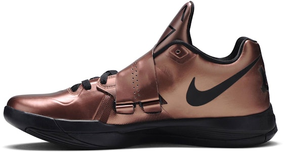 ナイキ ズーム KD 4 "クリスマス" 473679-700 Lookbook ナイキ ズーム KD 4 "クリスマス" 473679-700