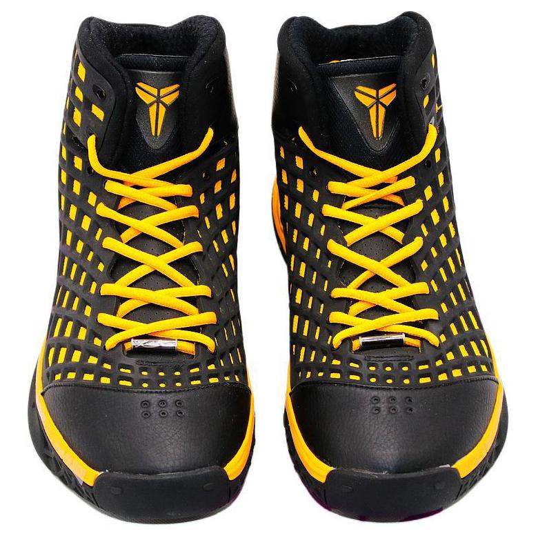 NIKE zoom kobe3 ナイキ　ズーム　コービー3 Kobe 3 Protro: How Nike Retooled an Icon with Modern-Day
