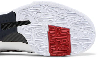 Purchase Nike Zoom Kobe 5 'USA' 386429-103
耐吉Zoom Kobe 5 '美國隊' 386429-103