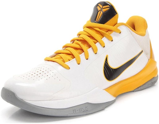 나이키 줌 코비 5 '화이트 블랙 델솔 메탈릭 실버' 386430-104 Lookbook 나이키 줌 코비 5 '화이트 블랙 델솔 메탈릭 실버' 386430-104