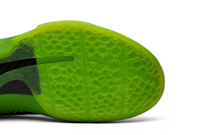 Nike Zoom Kobe 6 'Grinch' 2010