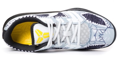 나이키 줌 코비 멘탈리티 "균열 노면" (54 characters) 704942-003 Lookbook 나이키 줌 코비 멘탈리티 "균열 노면" (54 characters) 704942-003