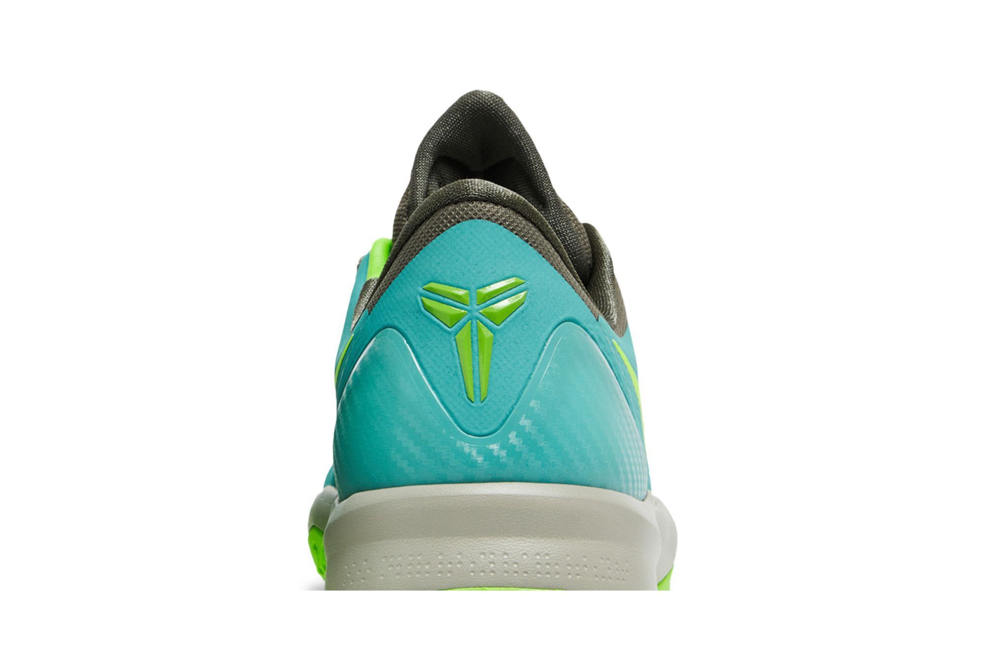 Sizing Nike Zoom Kobe Venomenon 4 ''Giada Diffusa'' 635578-300