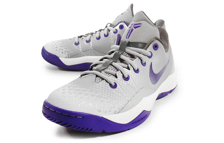 Lookbook Nike Zoom Kobe Venomenon 4 XDR ''Blanc Bleu'' 630916-001