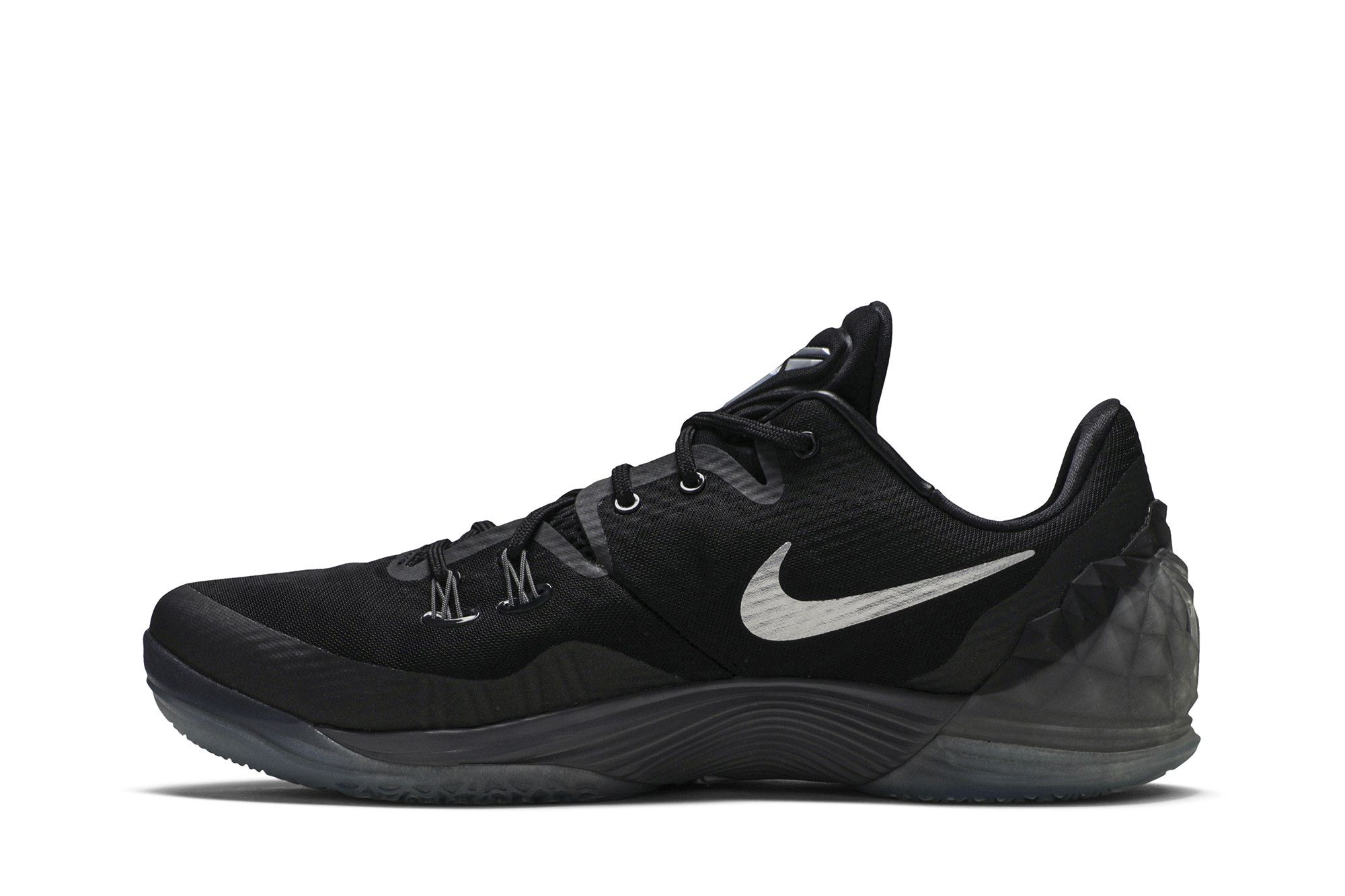 Lookbook Nike Zoom Kobe Venomenon 5 Hitam Metalik 749884-001
