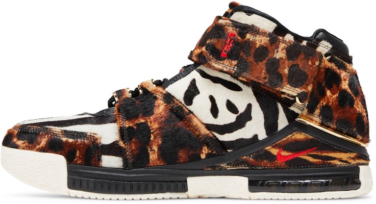 Nike Zoom LeBron 2 'Beast' DQ2439-200 Lookbook Nike Zoom LeBron 2 'Beast' DQ2439-200